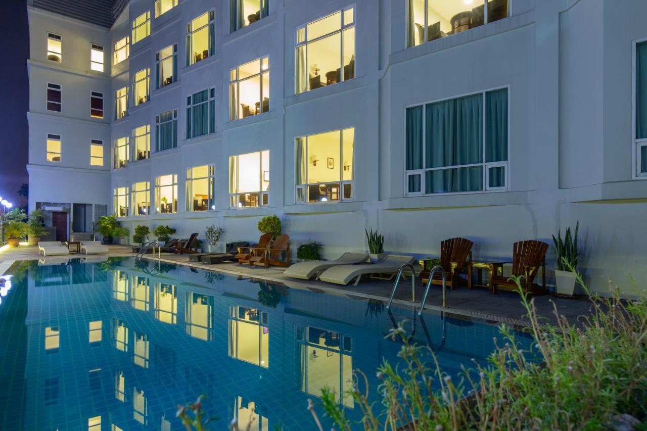 Kanchanaburi City Hotel - Sha Extra Plus Eksteriør billede